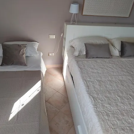 D'amelio Sweet Apartment *